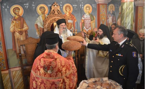 “Ο Θεός να ευλογεί την διακονία σας στον συνάνθρωπο”