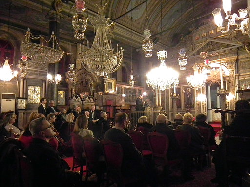 Αγρυπνώντας Χριστούγεννα στο Νιχώρι του Βοσπόρου