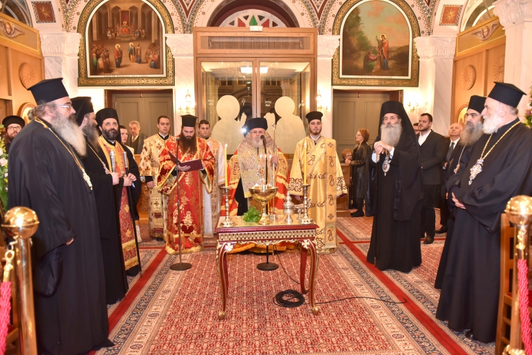 Εσπερινός Ονομαστηρίων Μητρ. Πειραιώς