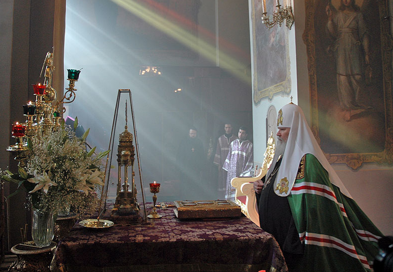 În memoria Patriarhului Alexei al II-lea: 10 fotografii inedite