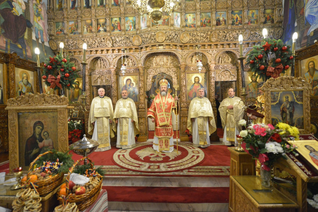 Episcopul vicar Ieronim Sinaitul a slujit la hramul Bisericii Sf. Elefterie