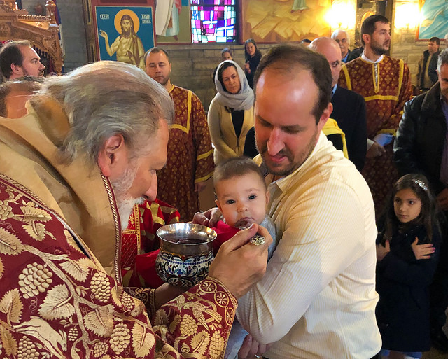 Μία ευλογημένη Κυριακή στον Σερβικό Ναό της Αναστάσεως (φωτοστιγμές)