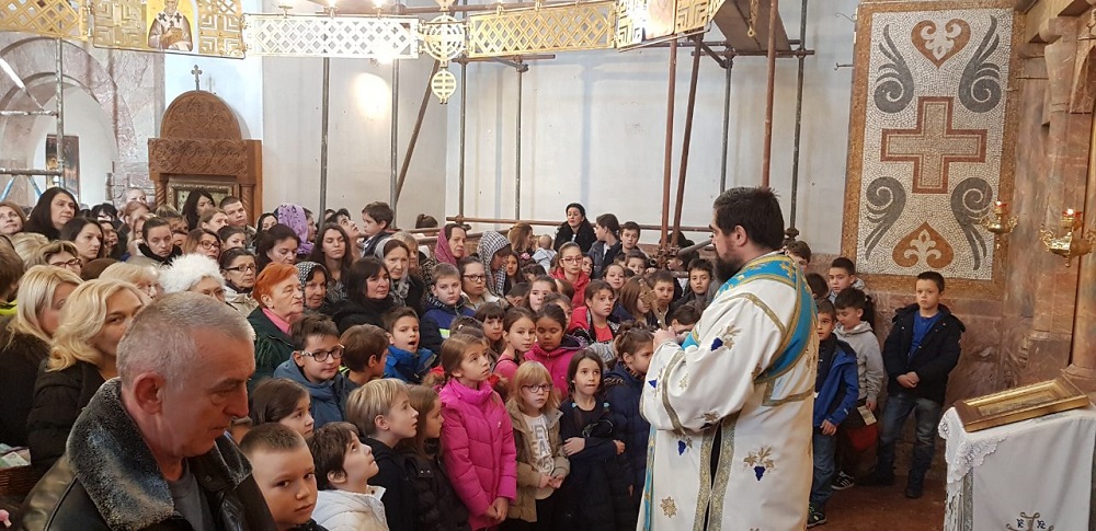 Саборно причешће ученика веронауке у Кошутњаку