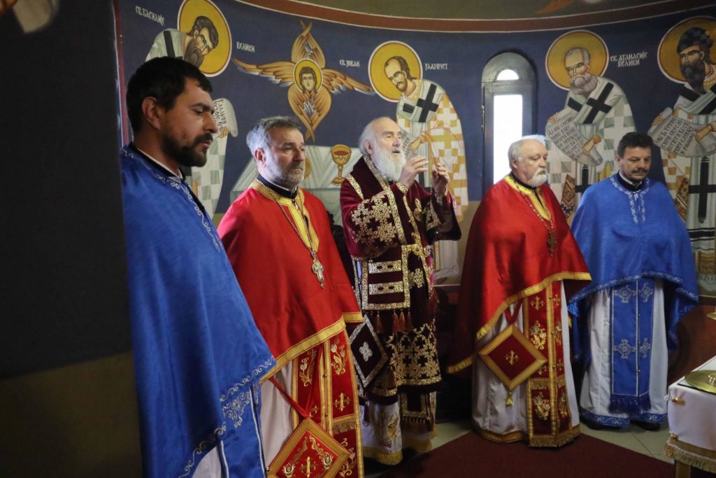 Патријарашка Литургија у храму на Карабурми