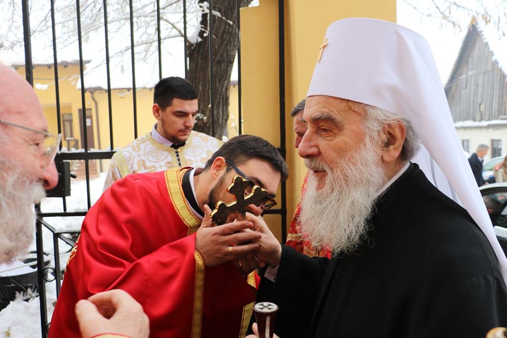 Слава Николајевске цркве у Земуну