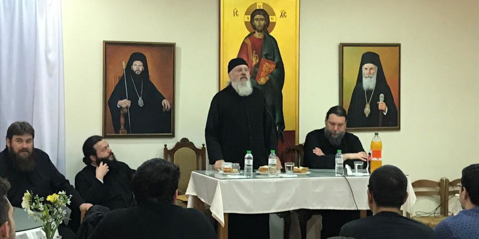 Ο π. Χριστόδουλος Μπίθας στην Σύναξη Νέων στη Ν. Ιωνία