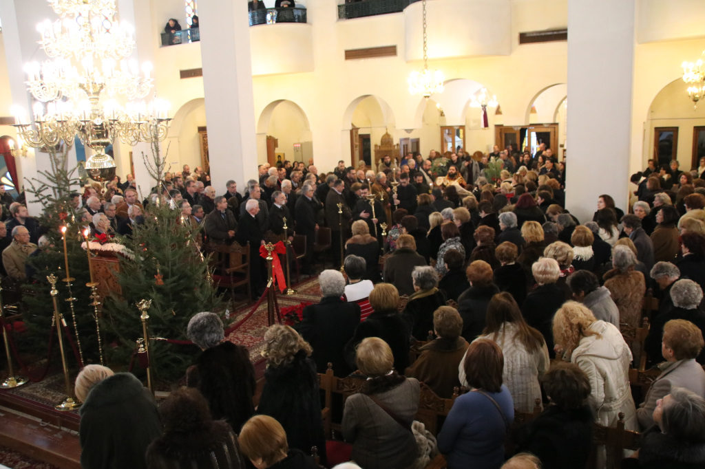 “Χριστός Ετέχθη” στον Άγιο Φώτιο Θεσσαλονίκης