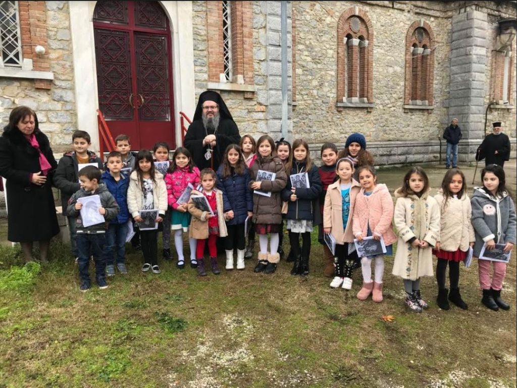 Λαρίσης Ιερώνυμος: Να υπάρχουν στην καρδιά μας τα Χριστούγεννα