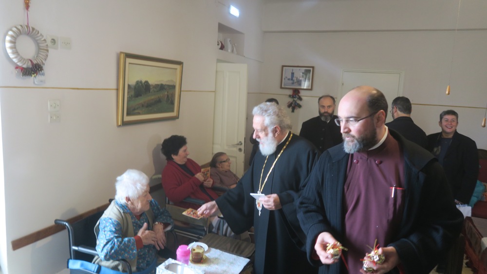 Επίσκεψη αγάπης στα ιδρύματα προστασίας Γήρατος στη Σύρο