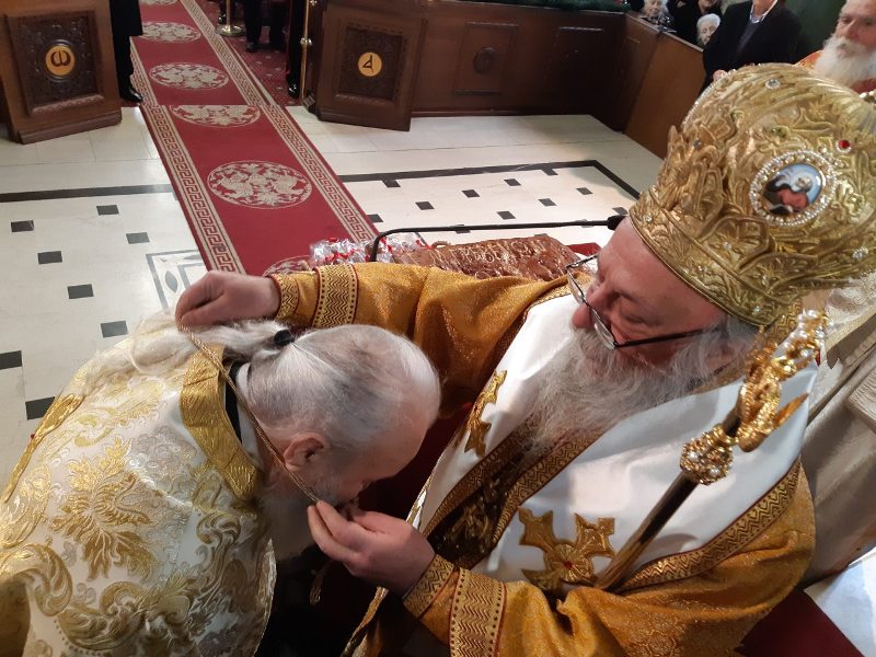 Πρωτοχρονιά με χειροθεσία στα Γρεβενά (φώτο)