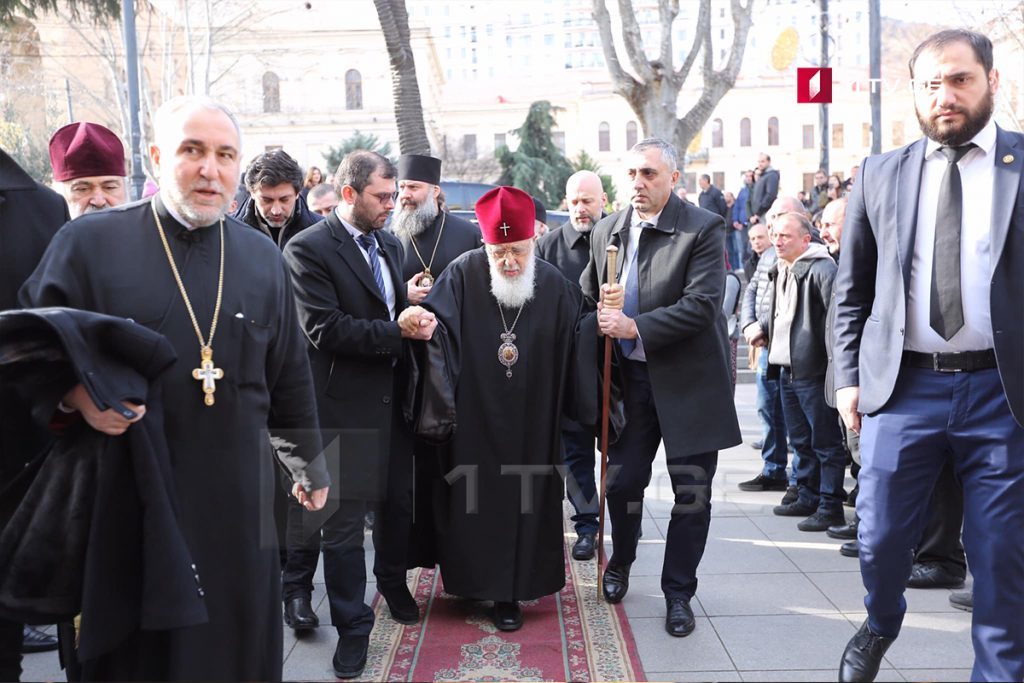 Catholicos-Patriarch held memorial service for victims of Didi Dighomi blast