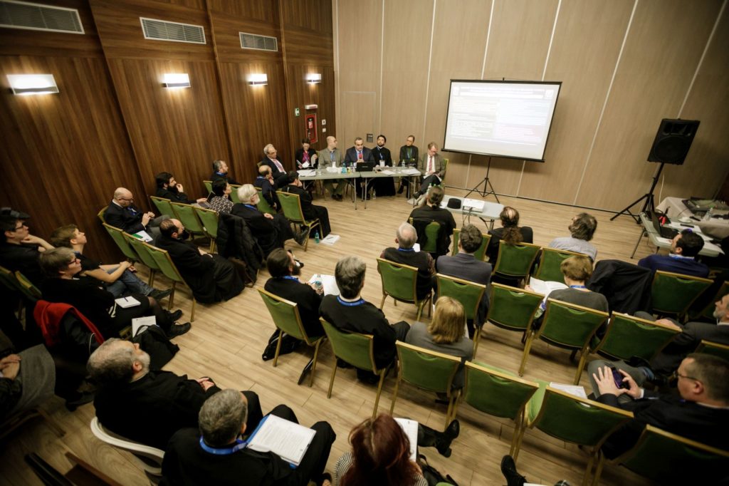 Lansări de carte în a doua zi a Conferinței IOTA