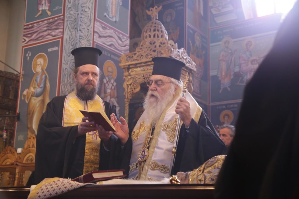 Εικόνες από τα Αρχιερατικά Τρισάγια στον Μακαριστό Ποιμενάρχη