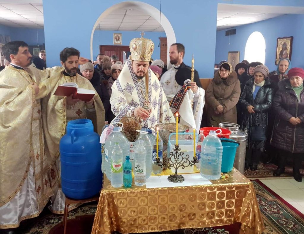 Boboteaza pe stil vechi sărbătorită în Mitropolia Basarabiei. Sfințirea cea mare a apei în oraşul Cahul