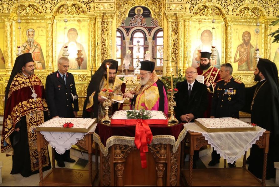 “Η αιωνιότητα κτίζεται από ρινίσματα της καθημερινότητας”