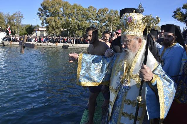 Μητρ. Αιτωλίας: “Μόνο ο Χριστός θα σώσει την Πατρίδα μας”