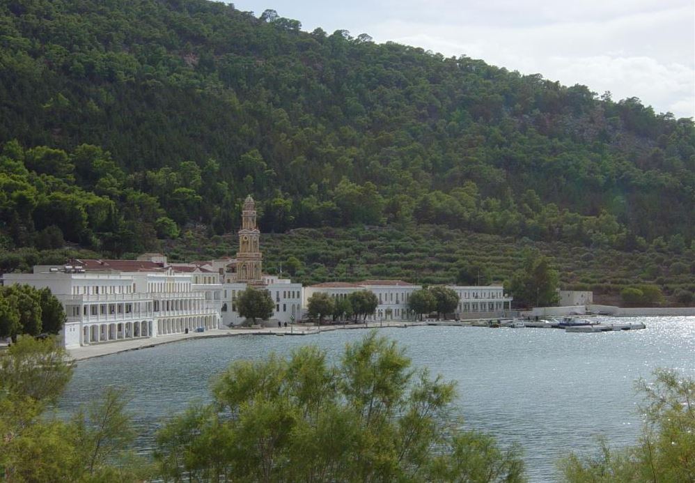 Ετήσιο Μνημόσυνο μακαριστού Μητρ. Σύμης κυρού Χρυσοστόμου