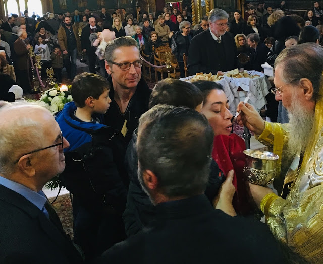 Κυριακή στην Αγία Σοφία Νέου Ψυχικού (φωτοστιγμές)