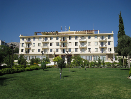 Η ιστορία του θεολογικού οικοτροφείου της Αποστολικής Διακονίας