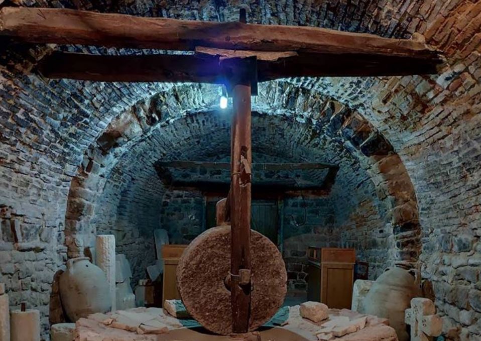 Mulliri i vajit në manastirin e Ardenicës dëshmi e inxhinierisë popullore (FOTO)