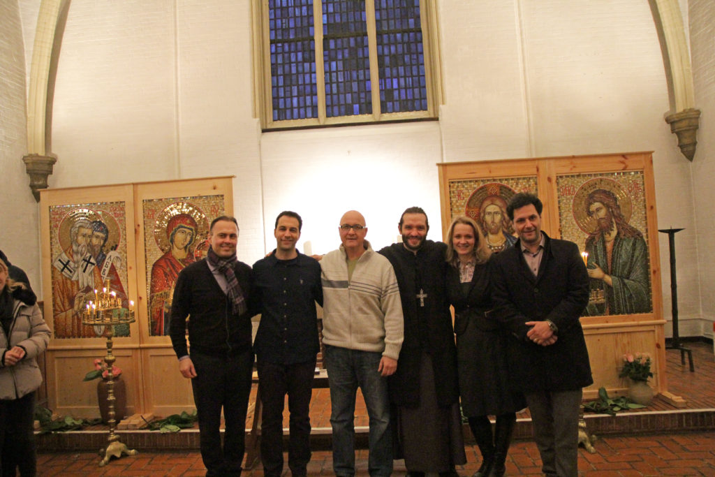 Сънародниците ни в Хамбург официално поеха новия си православен храм