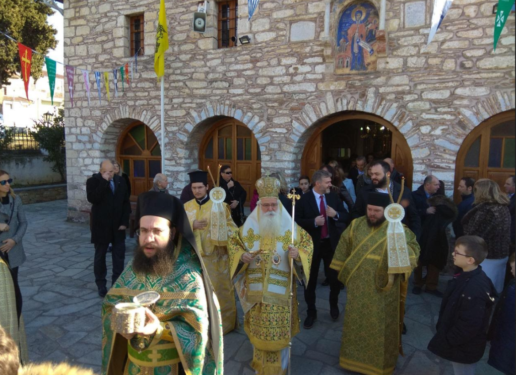 “Πρέπει να σταθούμε άξιοι των περιστάσεων”