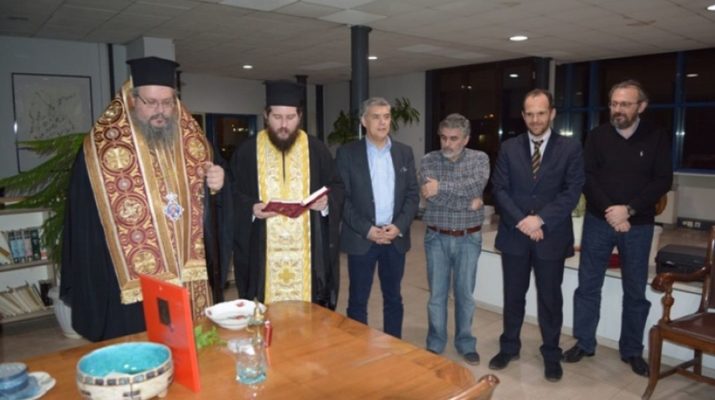 Ο Μητρ.Λαρίσης στις τεχνικές εγκαταστάσεις του Δημοσιογραφικού Οργανισμού «Ελευθερία»