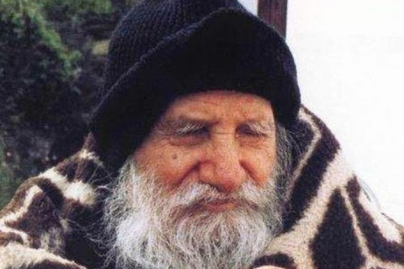 Συγκλονιστικό θαύμα – Τον έβγαλε από τα συντρίμμια χωρίς να έχει περάσει ποτέ από εκεί