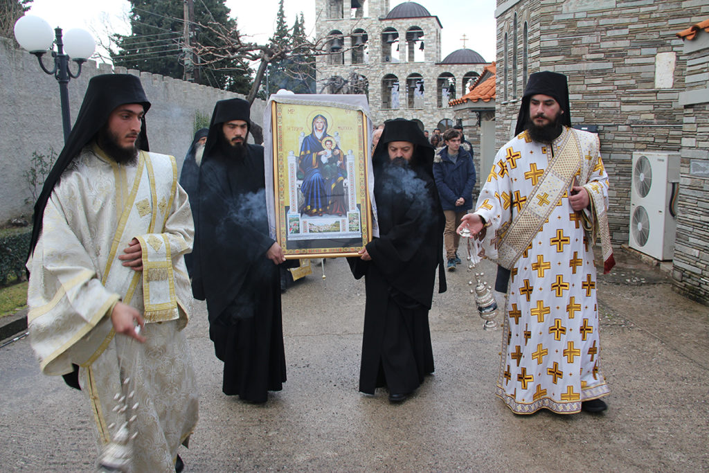 Στιγμιότυπα από την ανάμνηση του θαύματος της Παναγίας της Τρικορφιώτισσας στην Ιερά Μονή Τρικόρφου