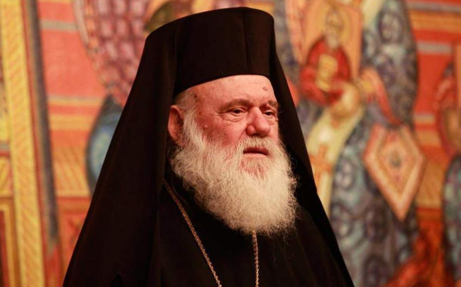 “Οι βεβηλώσεις και οι βανδαλισμοί προσβάλουν βάναυσα την ιστορία”