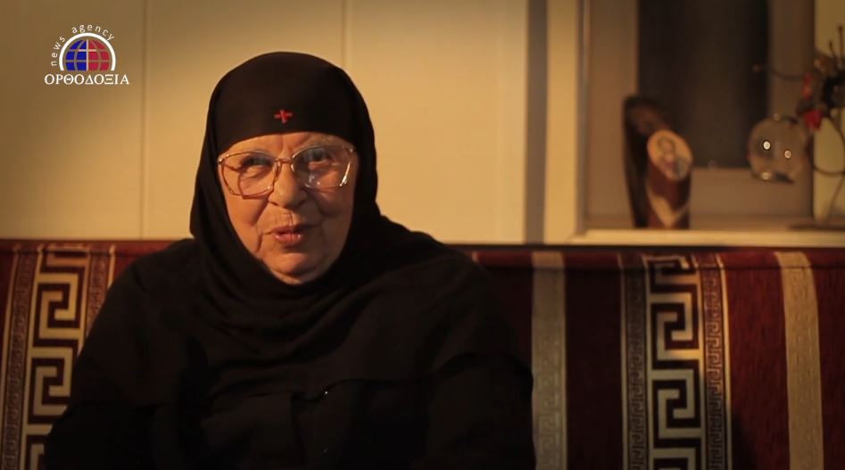 الأم لوسيا، رئيسة دير كفتون، عن عيد الميلاد