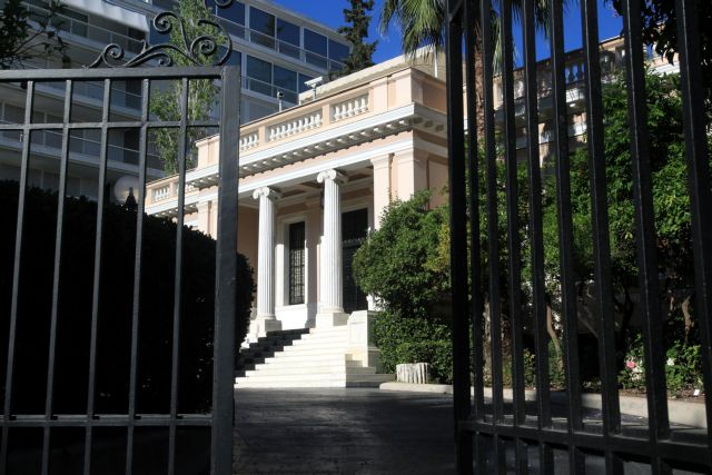 Το Μαξίμου επισπεύδει τη συμφωνία με την Εκκλησία