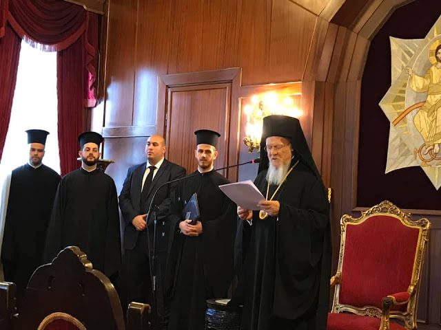 “Το 2019 να νικήσει η αγάπη την αδιαφορία και να κυριαρχήσει η αλληλεγγύη”