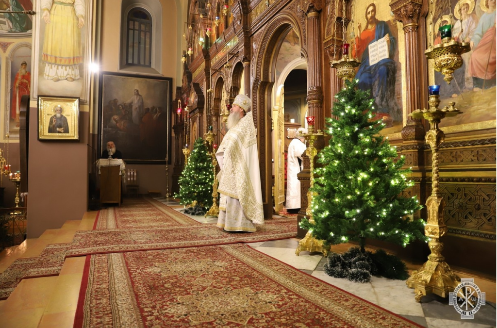 На зарубежных приходах Русской Православной Церкви молитвенно отметили Рождество Христово