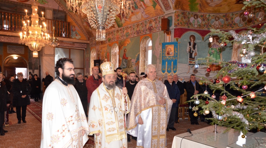 Rugăciunea pune în mișcare Mâna care conduce Universul, spune Episcopul Devei şi Hunedoarei