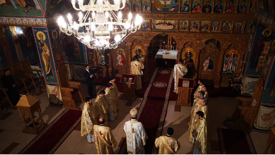 Arhiepiscopul Irineu despre misiunea în contemporaneitate: Suntem chemați să răspândim pacea asemenea Sfinților Trei Ierarhi