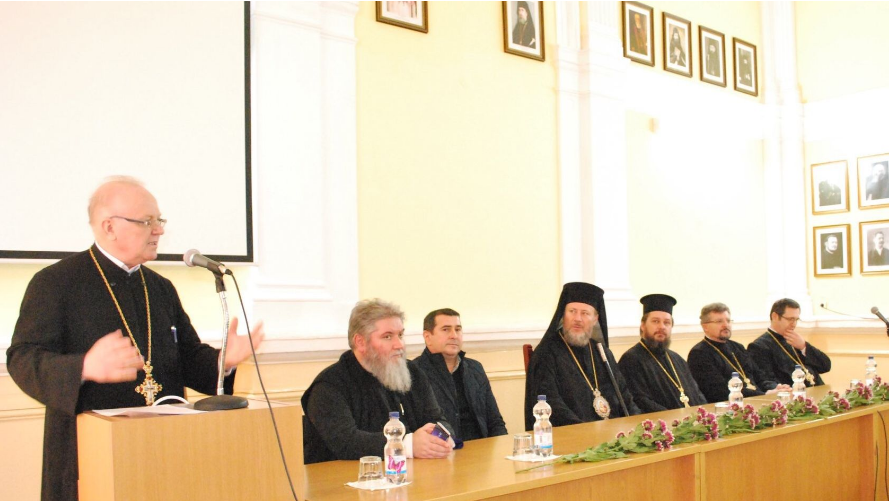 Ocrotitorii şcolilor de teologie au fost sărbătoriţi la Arad