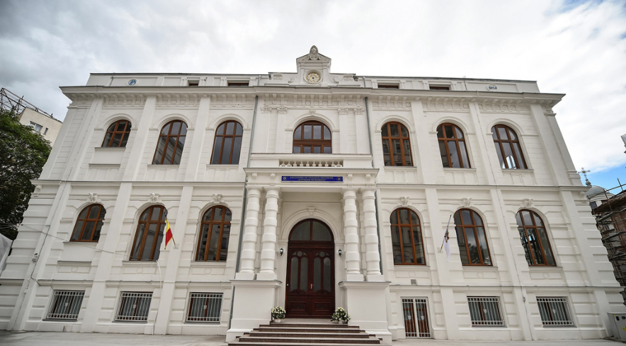 Proiecte importante vor fi derulate la Facultatea de Teologie din București sub coordonarea noului decan