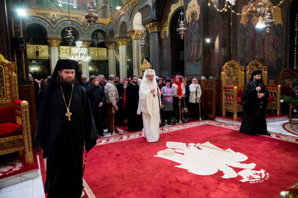 2019 întâmpinat la Patriarhie în „bucuria sfințirii timpului” (VIDEO)