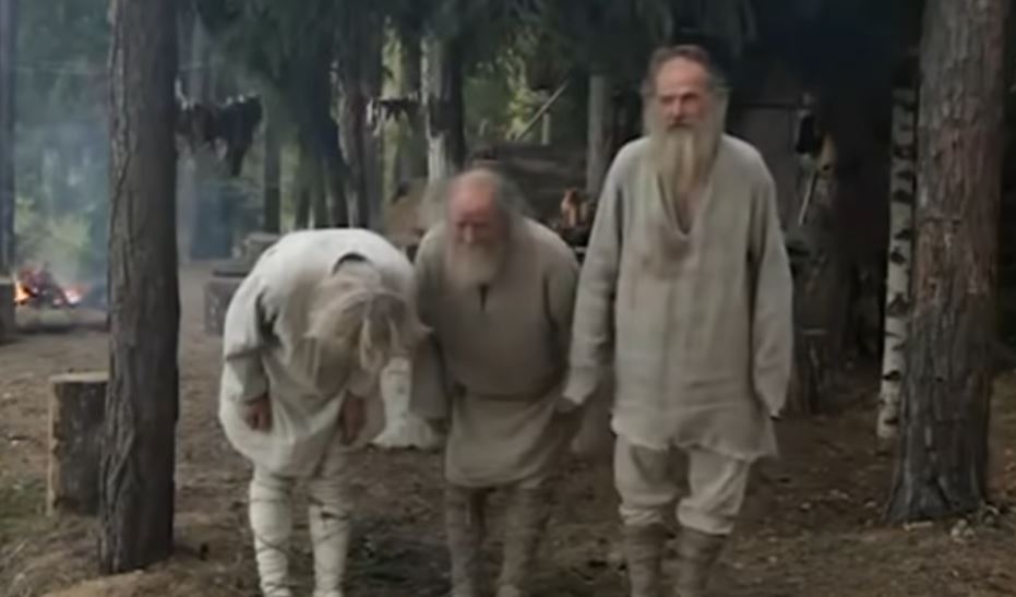 Τρεις εσείς, τρεις κι εμείς (Μικρού Μήκους Ταινία)