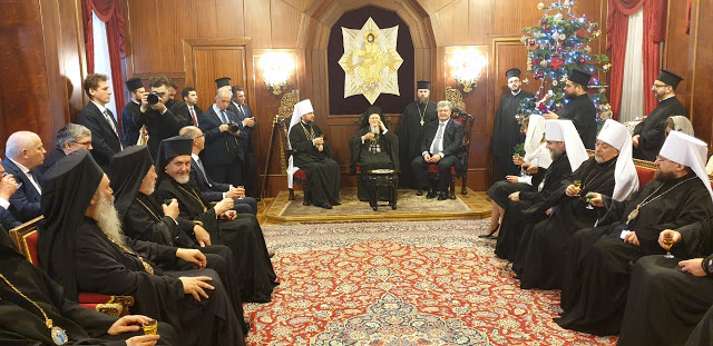 Τι είπε ο Οικ. Πατριάρχης για τις σοκολάτες του Ποροσένκο