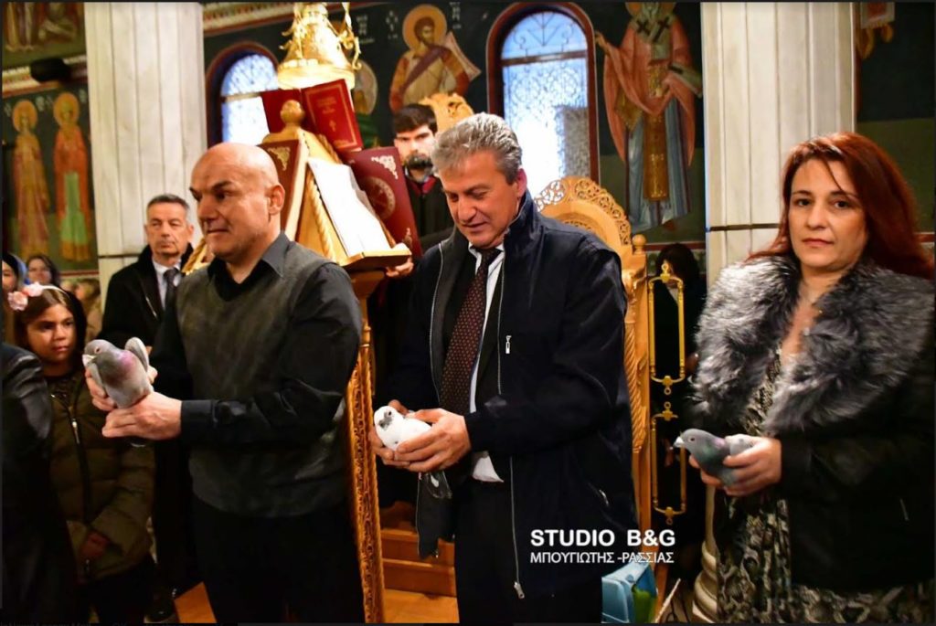 Το Έθιμο των περιστεριών στο Ναύπλιο