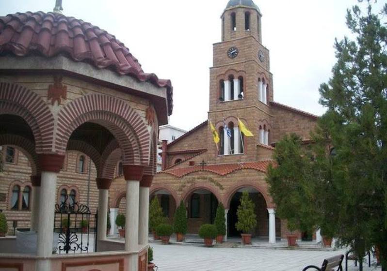 Κόβουν την πίτα τους οι Άγιοι Θεόδωροι Ν. Ορεστιάδος