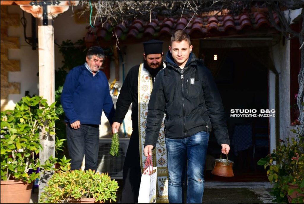 Ο Πρωταγιασμός των Θεοφανείων στο Νέο Ροεινό Ναυπλίου