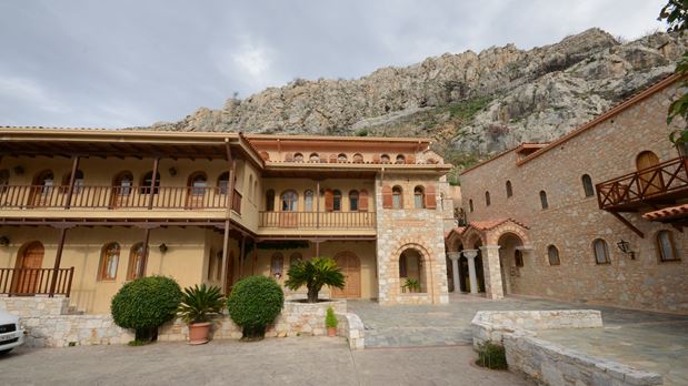 Η Ιερά Μονή Τιμίου Προδρόμου Καρέα