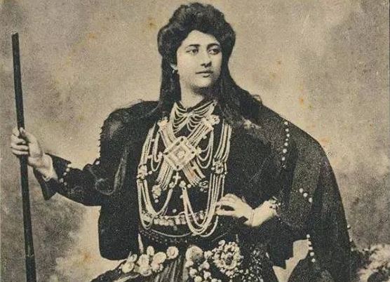 Περιστέρα Κράκα: Ελληνίς αντάρτης εν Μακεδονία