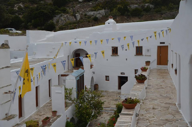 Πατριωτική κραυγή αγωνίας από έναν ιερομόναχο της Πάρου