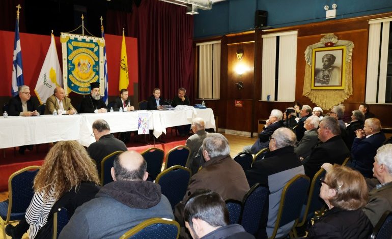 Πλήθος κόσμου στην πανομογενειακή για την παρέλαση