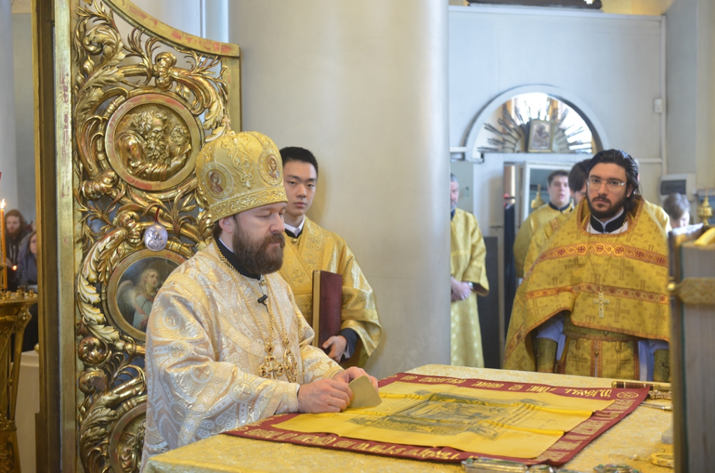 Митрополит Иларион: Господь всегда выходит навстречу кающемуся грешнику