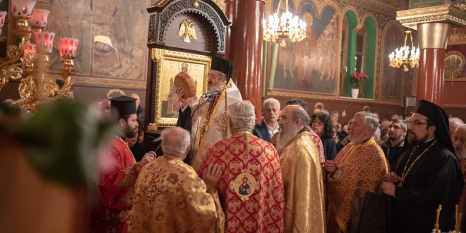 Παλλαϊκή συμμετοχή στον εσπερινό του Αγίου Χαραλάμπους στα Χανιά